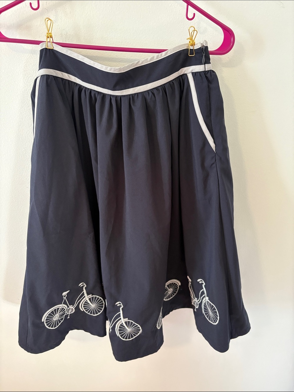 Comme Toi Skirt with Bikes-navy blue, size small
